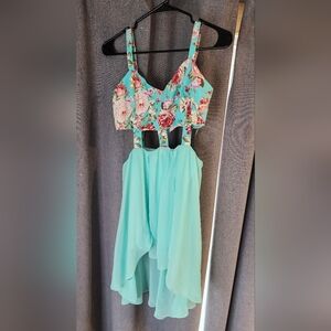 Do & Be Dress Size Large, Turquoise Floral Turquoise Floral, Cut‑out waist